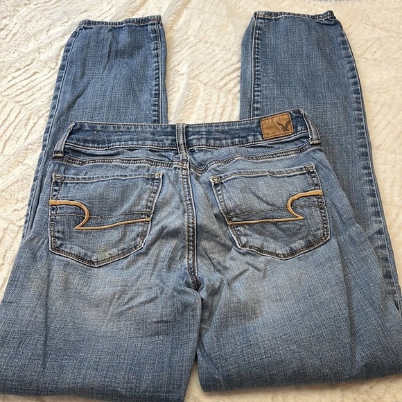American Eagle Outfitters Skinny Super Stretch Thin Straight Leg Jeans. Size 2. - Picture 8 of 9